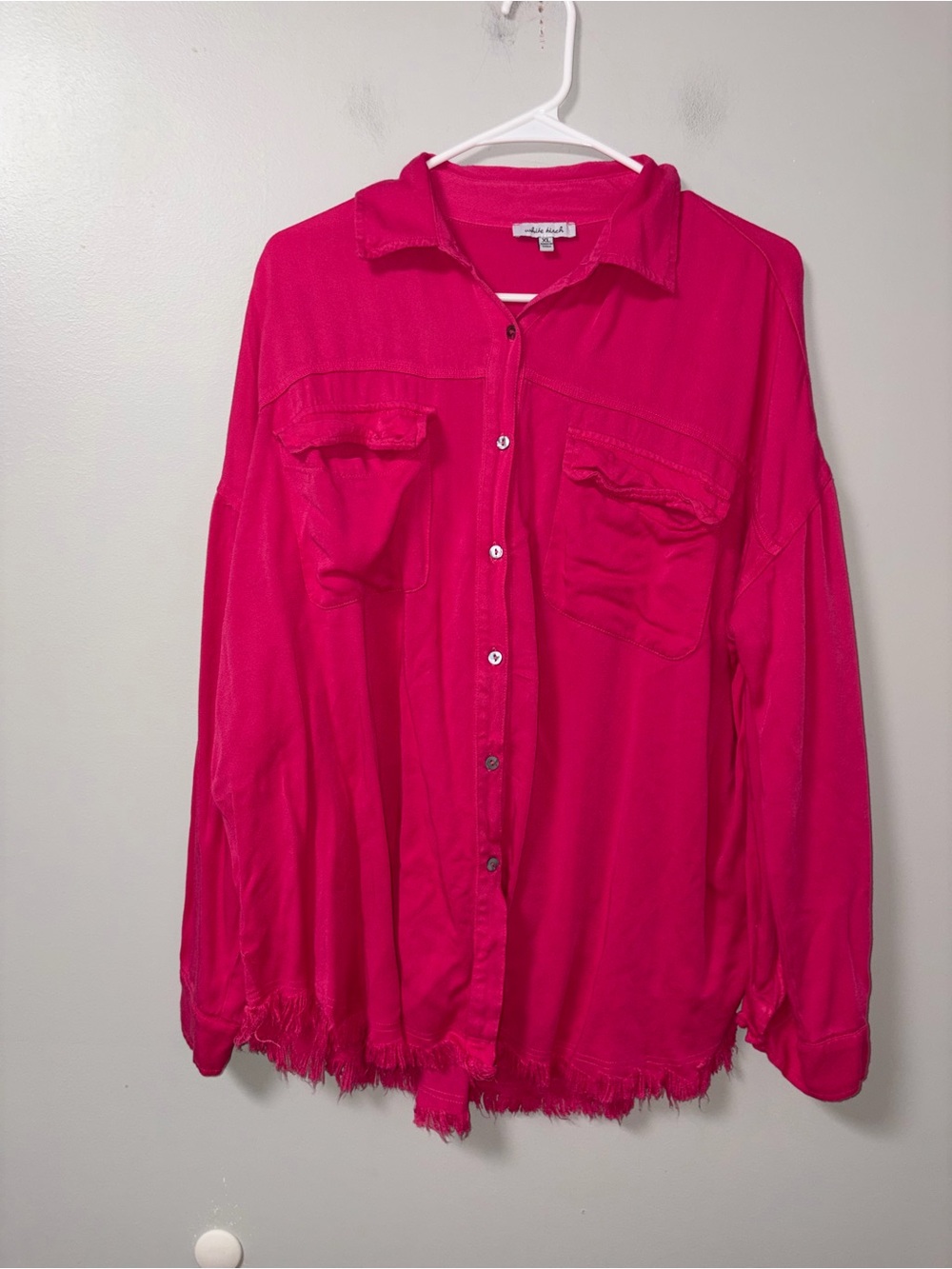 White Birch Hot Pink Button Down Long Sleeve Raw Hem Relaxed Top 100% Rayon XL